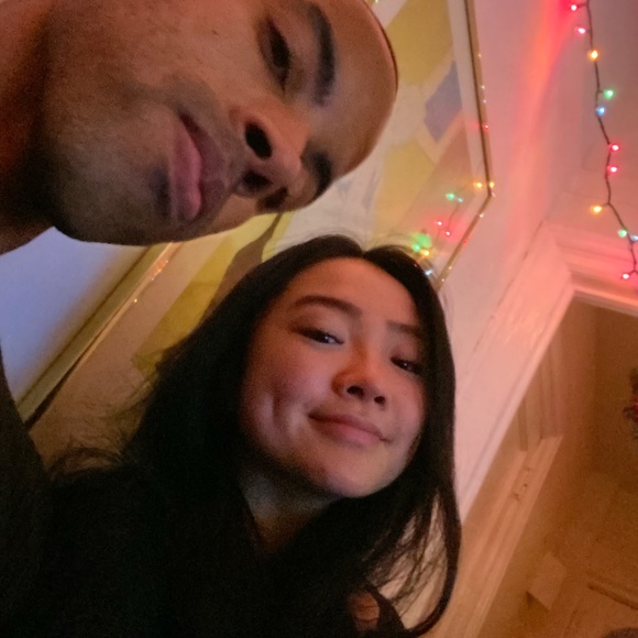 Meet your Posher, Emily - Picture 2 of 2